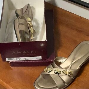 Rangoni Gold Sandals Elegant Design Comfortable Fit